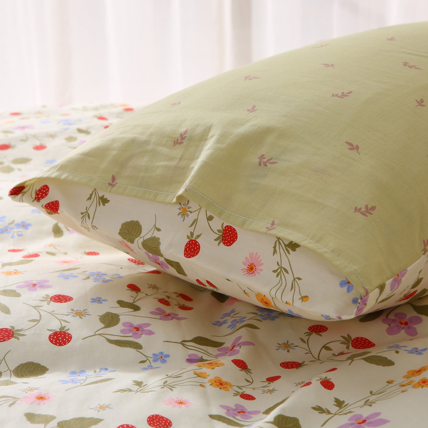 Step into a world of comfort and style with our best-selling Strawberry Duvet Cover Set. This Kawaii-inspired bedding ensemble is a must-have for anyone looking to add a touch of trendy sophistication to their modern home decor