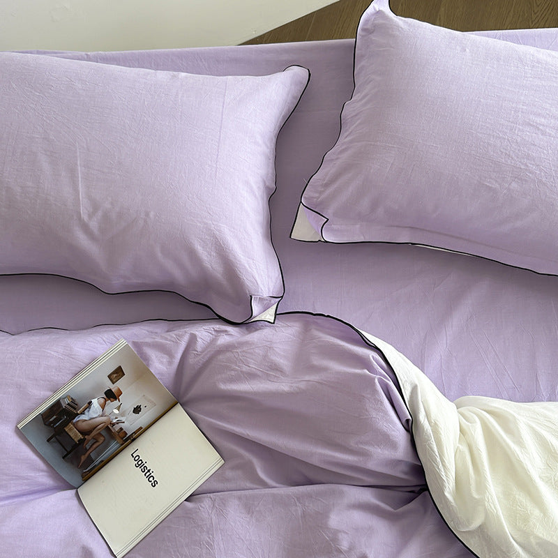  The duvet has a delicate piping detail in a contrasting color