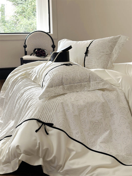 Classic Monochrome Paisley Bow Bedding Set - Sleek Sophistication