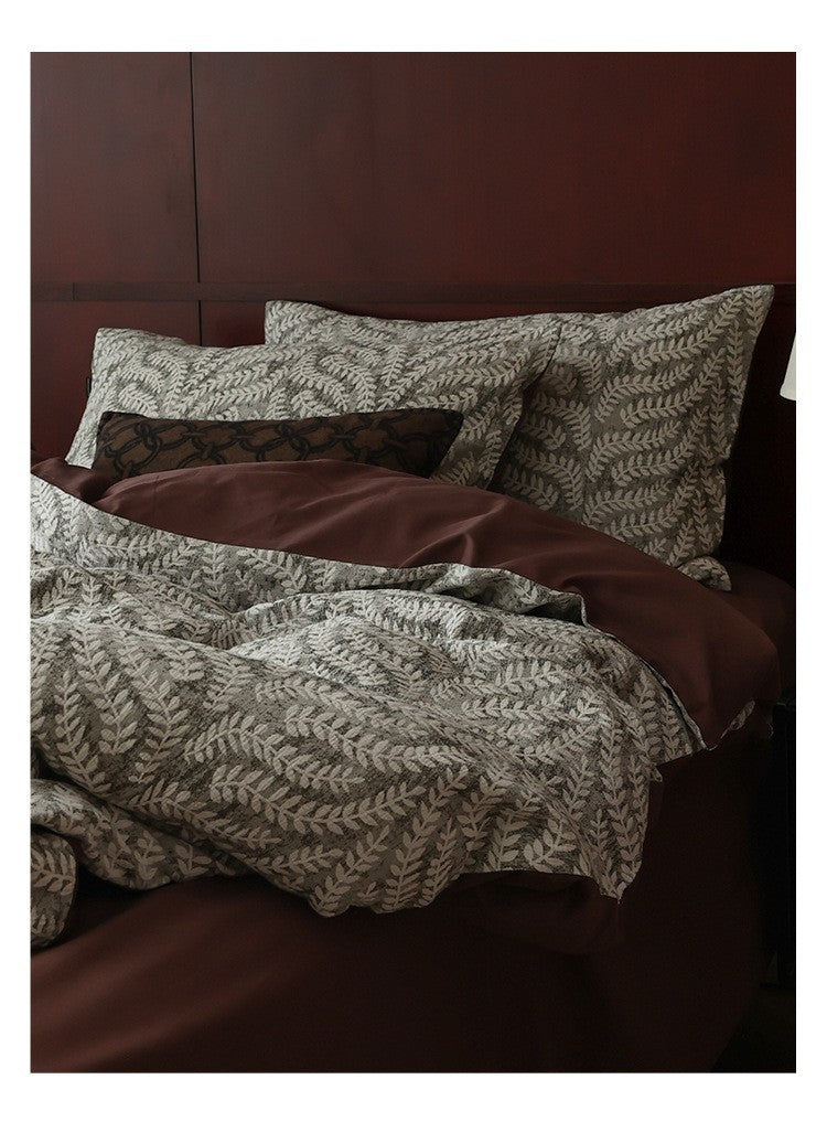 Decadent Fern Jacquard Bedding Set - A Symphony in Chocolate and Cream