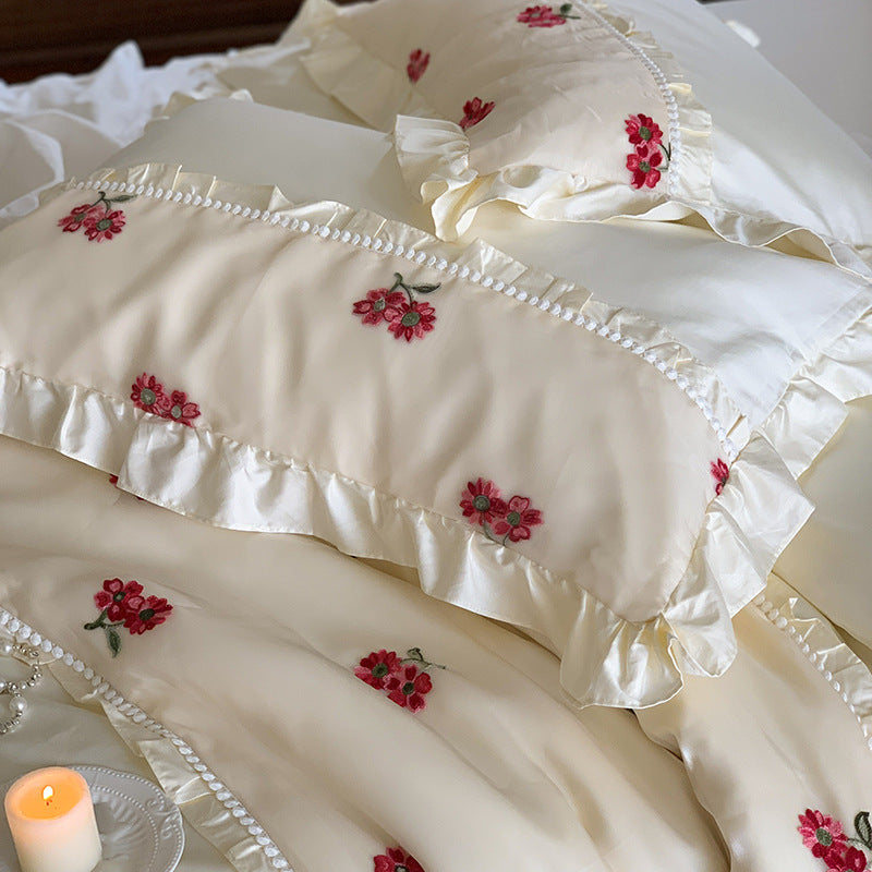 elegant cream embroidered floral bedding set - vintage-inspired comfort